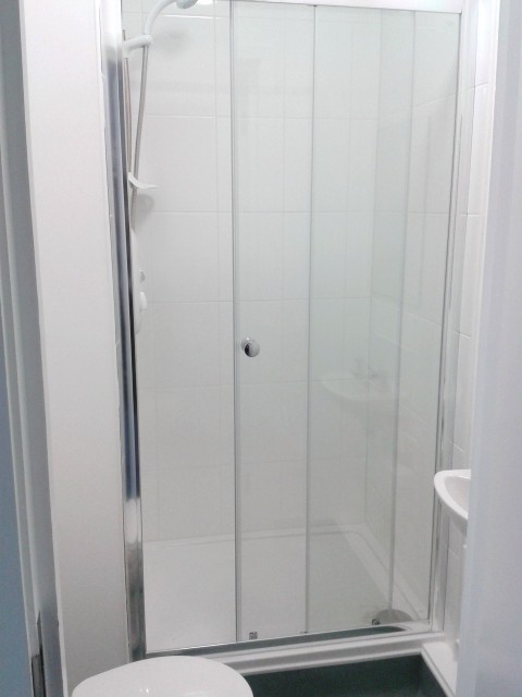 Studio shower
